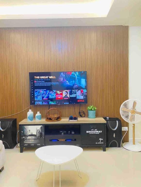 Modern Elegant Apartment (D&G Staycation) Vacation rental in Marikina
