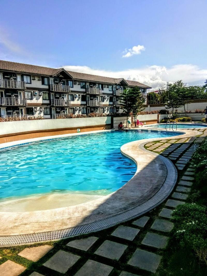 Cozy Staycation in Paranaque Apartment in Pasay