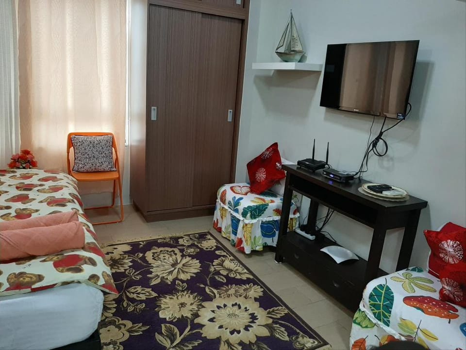 150 Newport condo@  Pasay City
NAIA Terminal 3 
 Apartment in Pasay