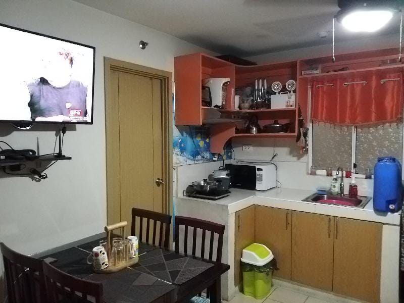 Affordable Staycation Condo W/Unli WIFI & NETFLIX Apartment in Pasig
