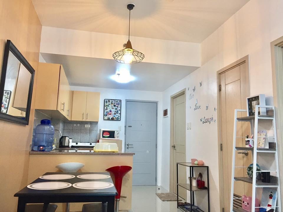 Mara’s Cozy 2 bedroom at The Grass Apartment in Quezon City