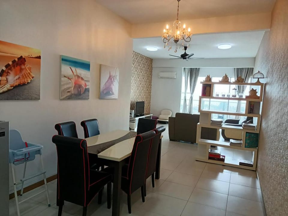 Sekinchan SeaView Homestay 032 @ 高楼［看海］阳台民宿 Apartment in Selangor, Malaysia