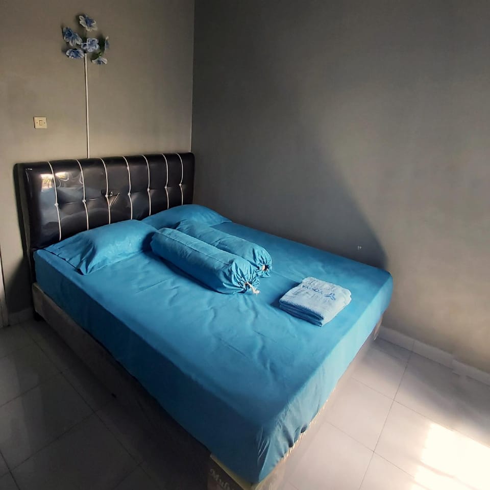 Almeria House Lake and Hill View Tasikmalaya Vacation rental in West Java