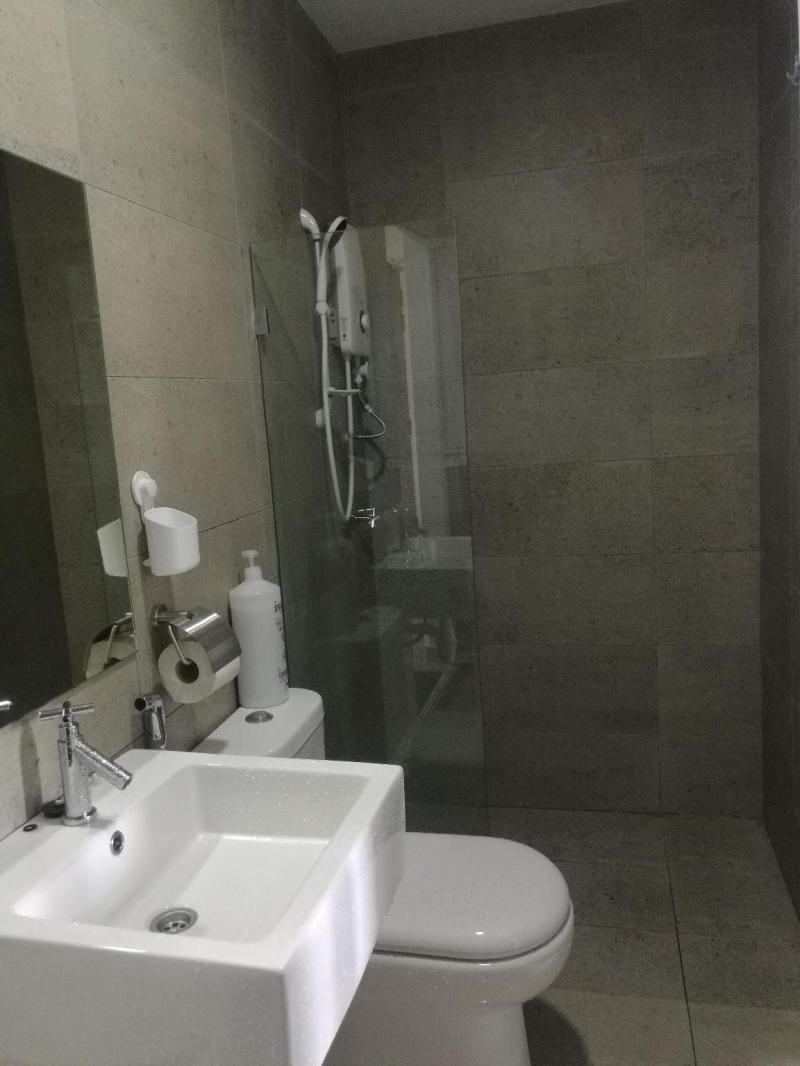 Cyberjaya Guest House @ Kenwingston Square Garden Apartment in Selangor, Malaysia