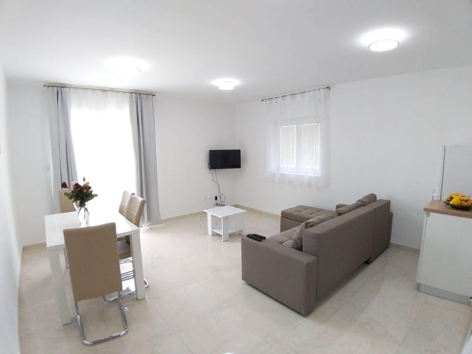 Villa Pauk - Apartman 2 Villa in Šibenik-Knin County, Croatia