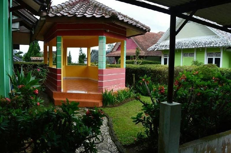 Villa Bougenville Blok B5/C6 Villa in West Java
