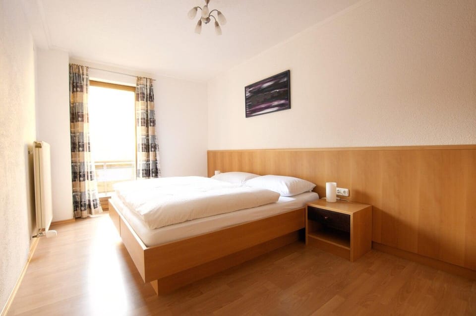 Large Two Bedroom Apartment with Balcony Apartment in Trentino-South Tyrol