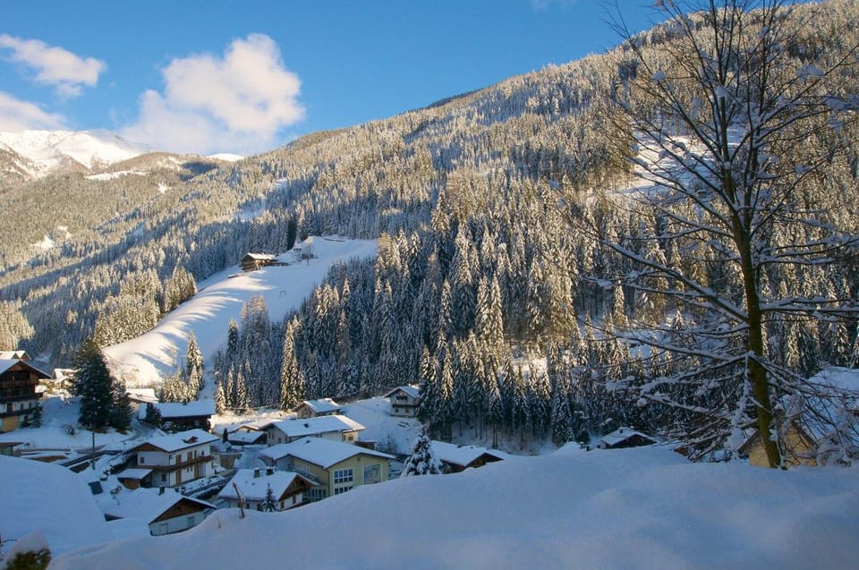 Deluxe Two Bedroom Apartment with Balcony Apartment in Trentino-South Tyrol