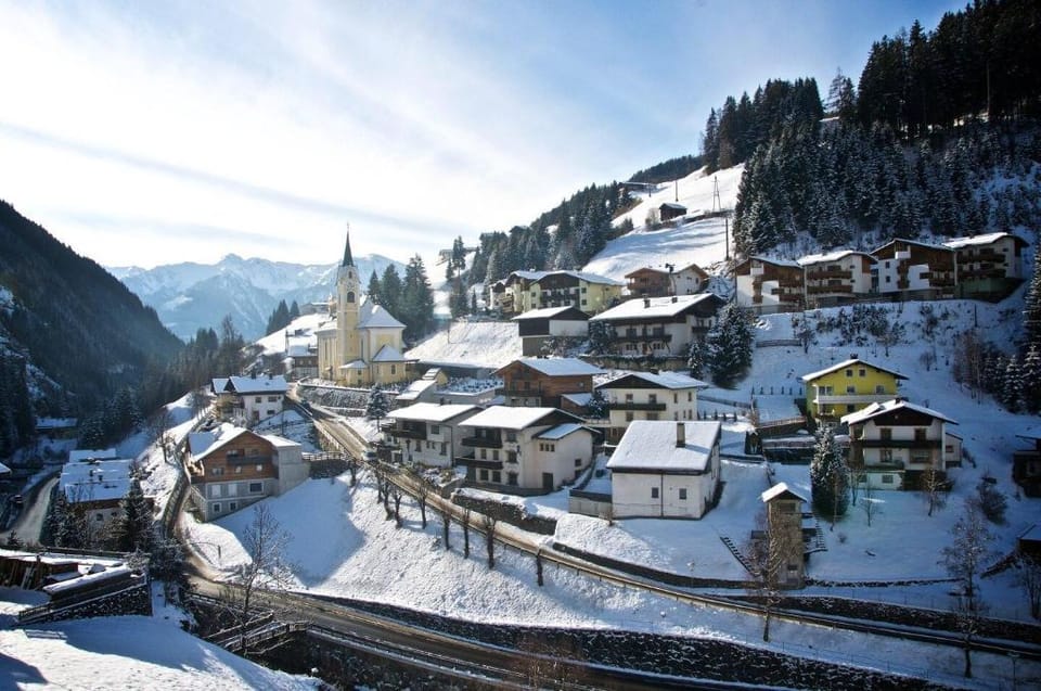 Cozy One Bedroom Apartment and Balcony Apartment in Trentino-South Tyrol
