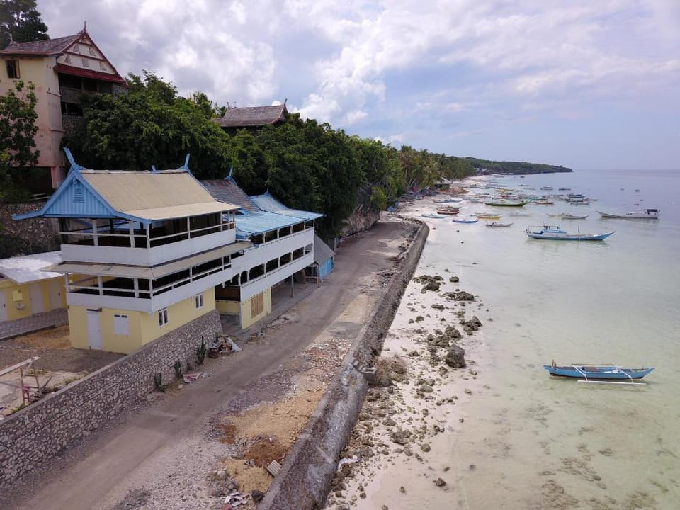 Phinisi Hostel Bira Hostel in Indonesia