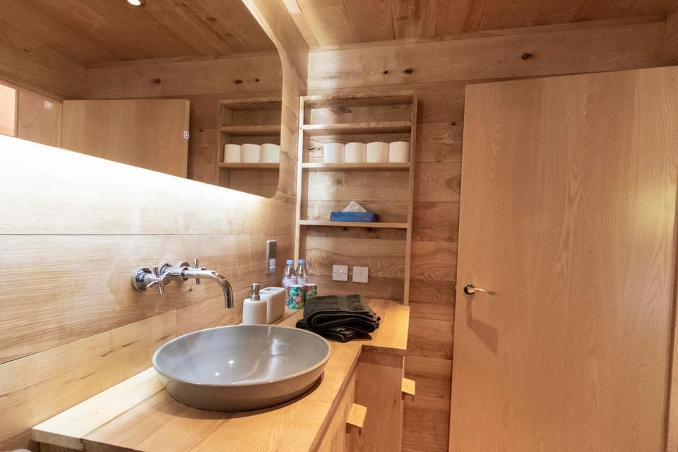 Birdwatchers' Cabin  a  luxury romantic  getaway  Vacation rental in Scotland