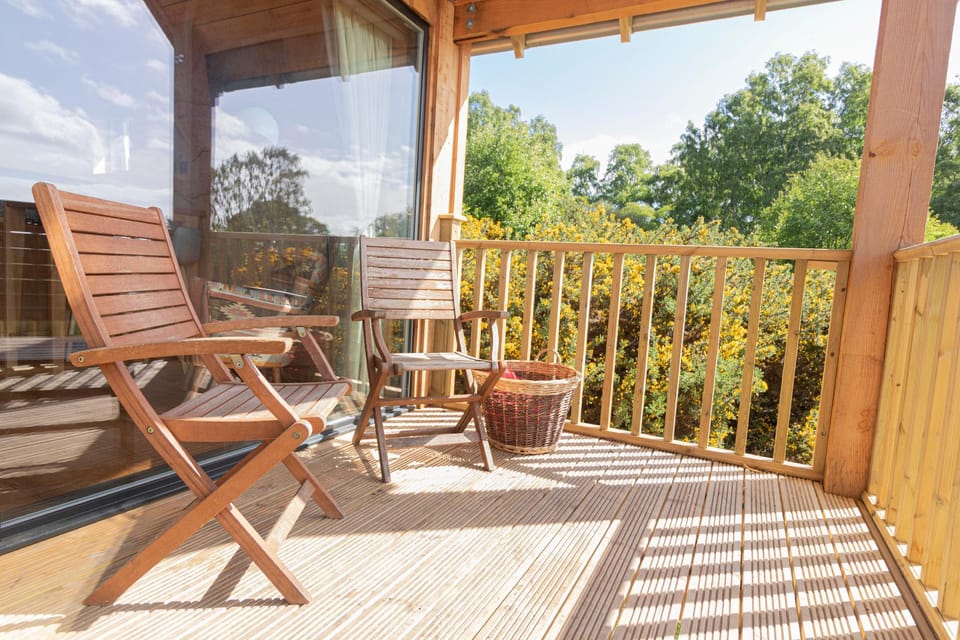 Birdwatchers' Cabin  a  luxury romantic  getaway  Vacation rental in Scotland