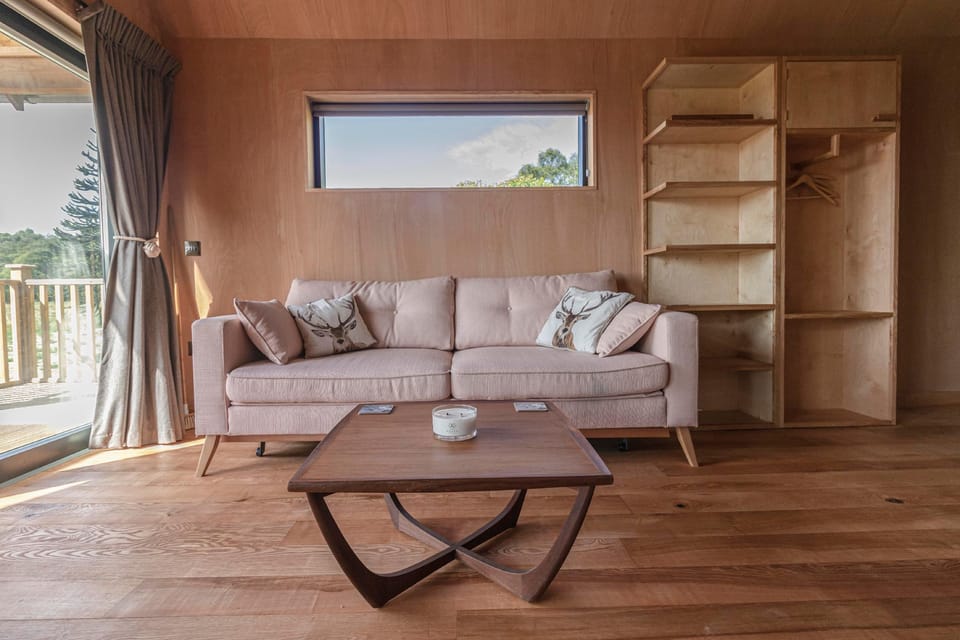 Birdwatchers' Cabin  a  luxury romantic  getaway  Vacation rental in Scotland