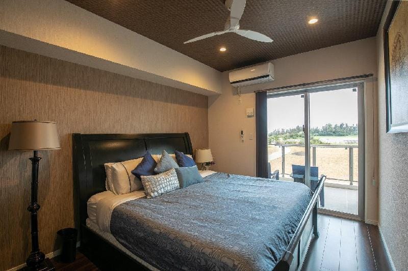 OR205　 1min to the sea holiday at the resort Villa in Okinawa Prefecture
