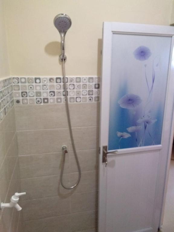 Lubna Homestay - Guesthouse Villa in West Java