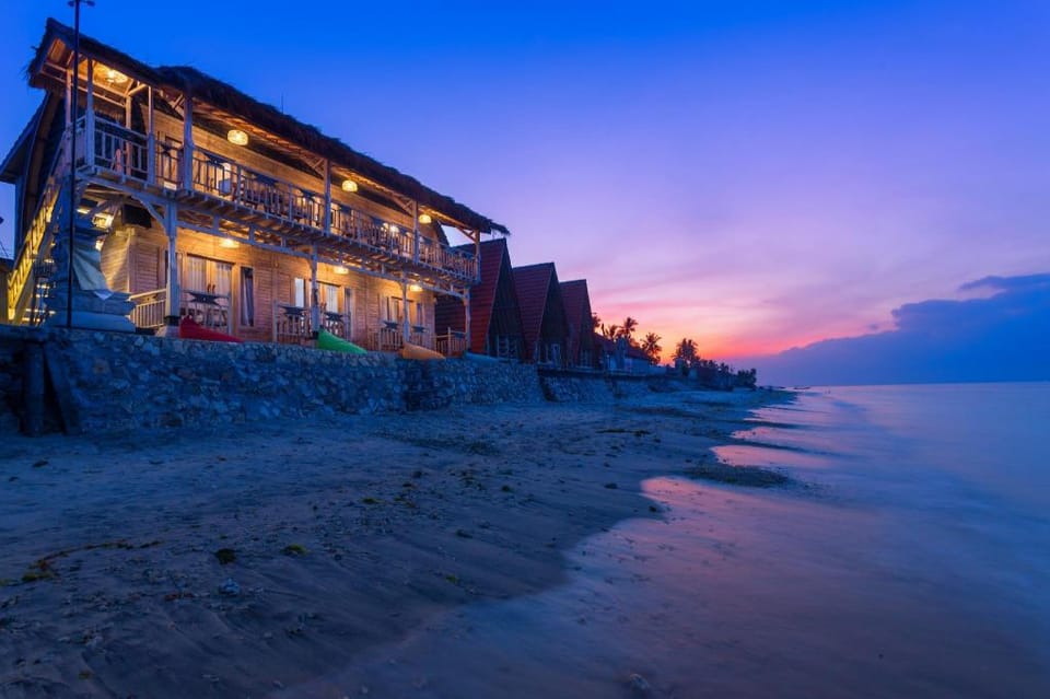 The Dewi Sun Sun Suite Bed and Breakfast in Nusapenida