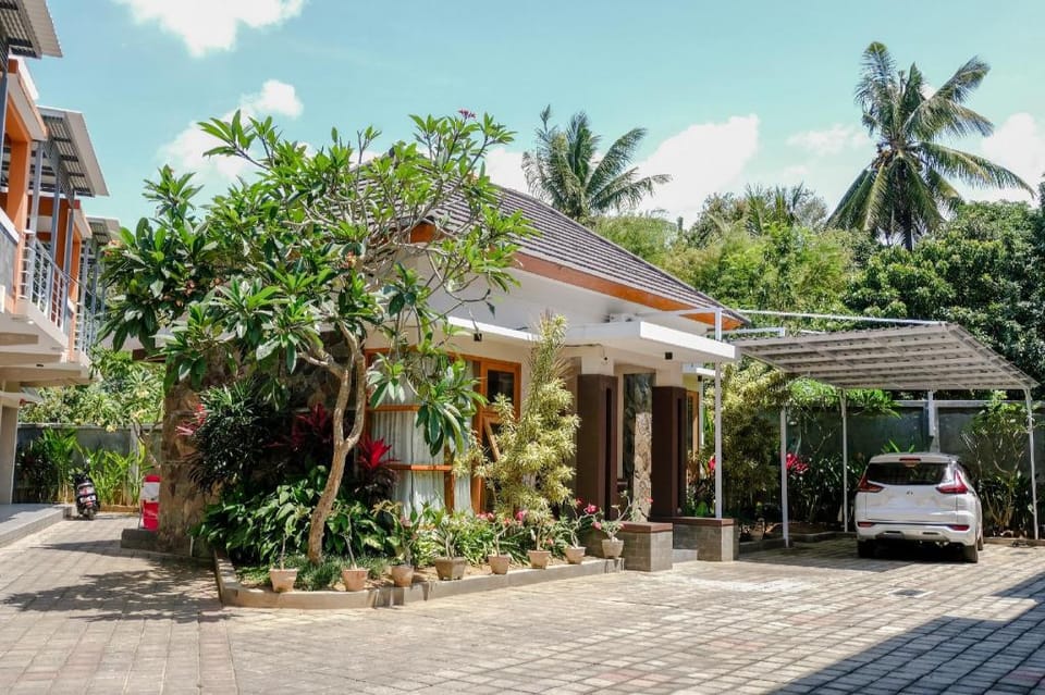 Hotel O Kate'el Inn Hotel in East Java