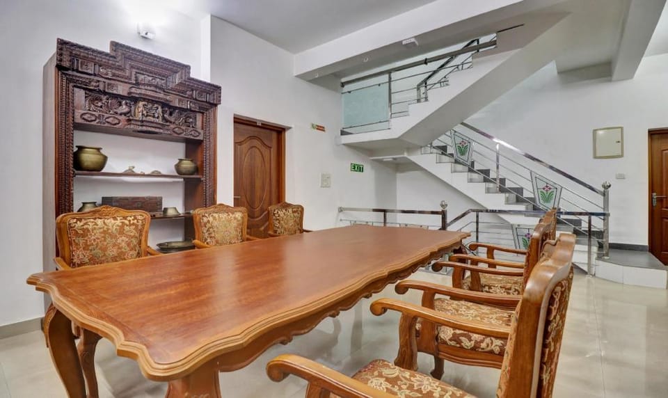Treebo Backpackers Inn Hotel in Kochi