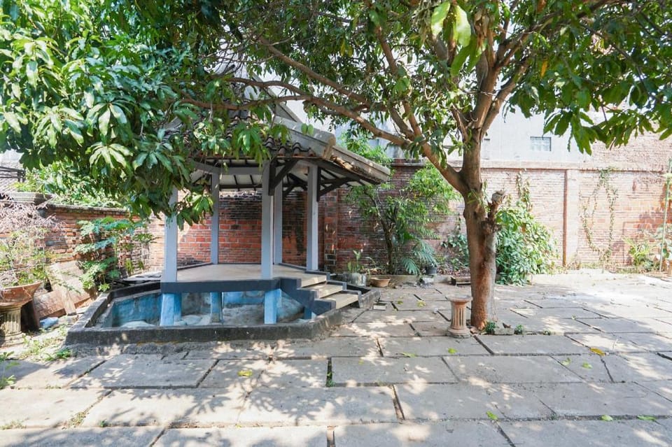 OYO 1439 Gang Guest Homestay Hotel in East Java