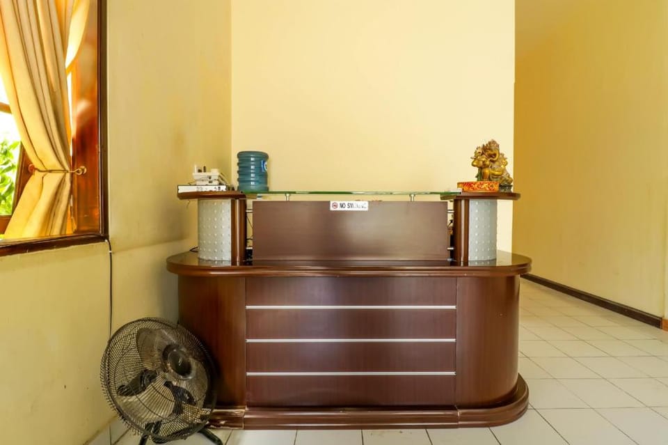 OYO 1684 Marina Suite Apartment Bali Hotel in Denpasar