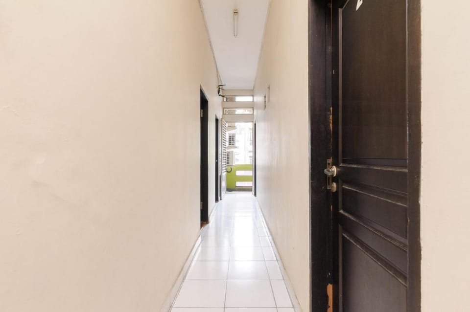 Urbanview Hotel Residence 446 Tanjung Duren Hotel in Jakarta
