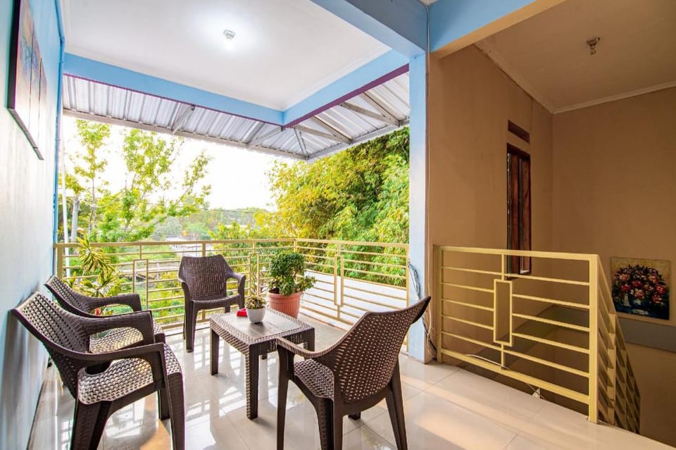 OYO 1560 Griya Amin Hotel in East Java