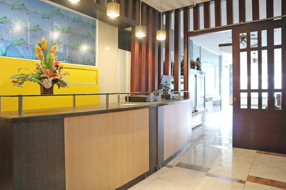 Hotel O M Authentic Kost Man Hotel in Padang