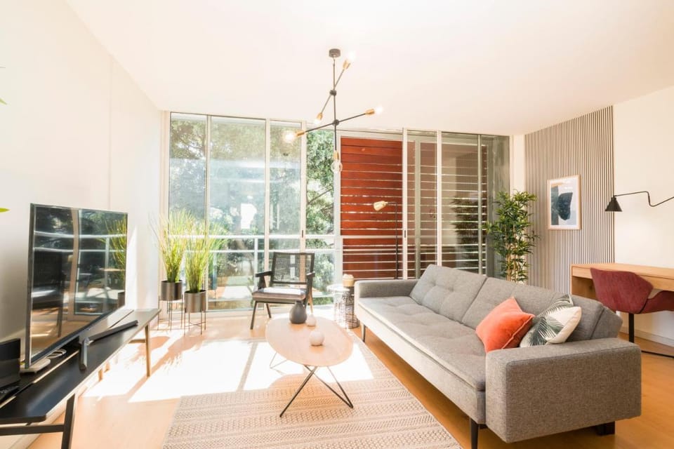 HomeForGuest Design Attic Apartment FREE Parking Apartment in Santa Cruz de Tenerife