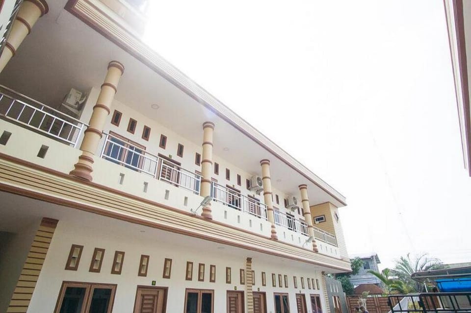 RedDoorz @ Pematangsiantar 2 Bed and Breakfast in Indonesia