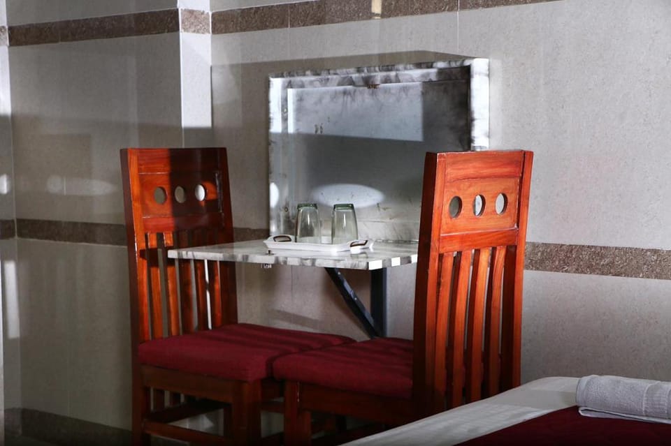 Hotel Blue Stone Hotel in Puducherry