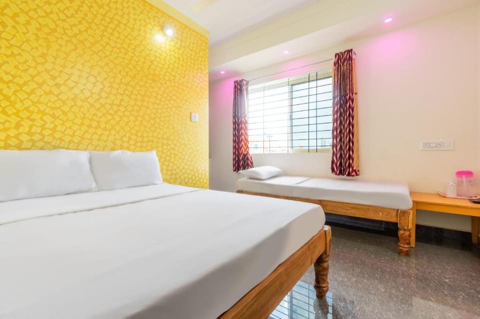 SPOT ON 45103 Galaxy Grand Hotel in Mysuru