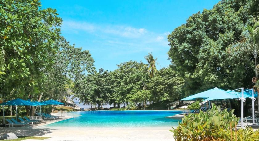Tambuli Seaside Resort and Spa Hotel in Lapu-Lapu City