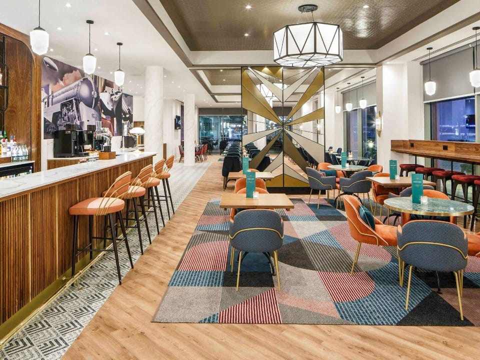 IBIS STYLES London Heathrow East Hotel in Isleworth