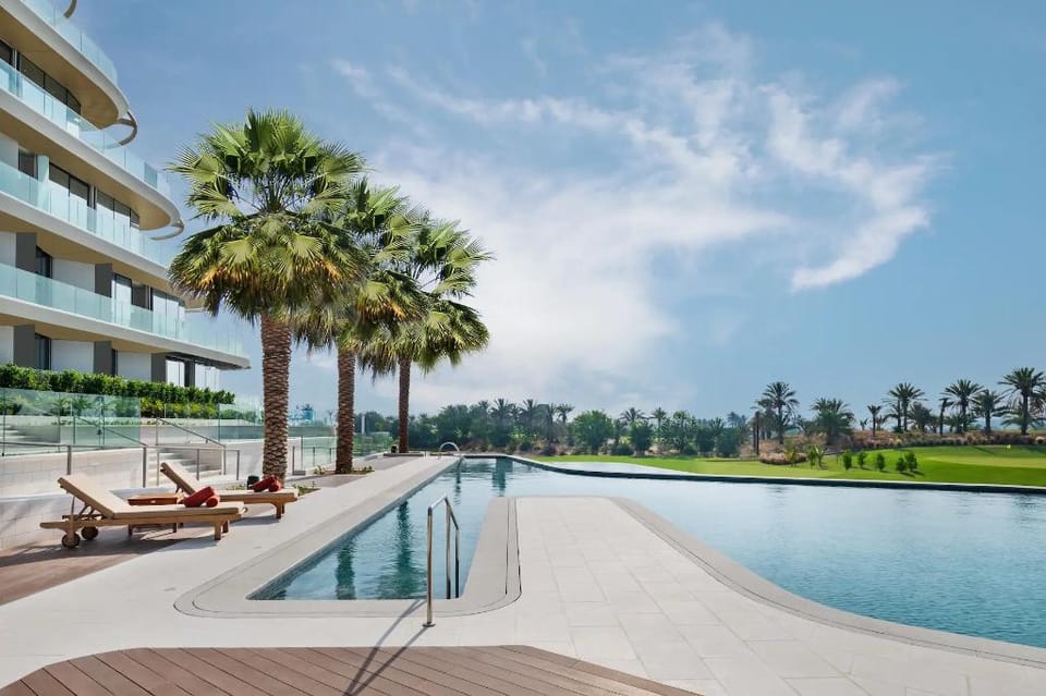 JA Lake View Hotel, Dubai Hotel in Dubai