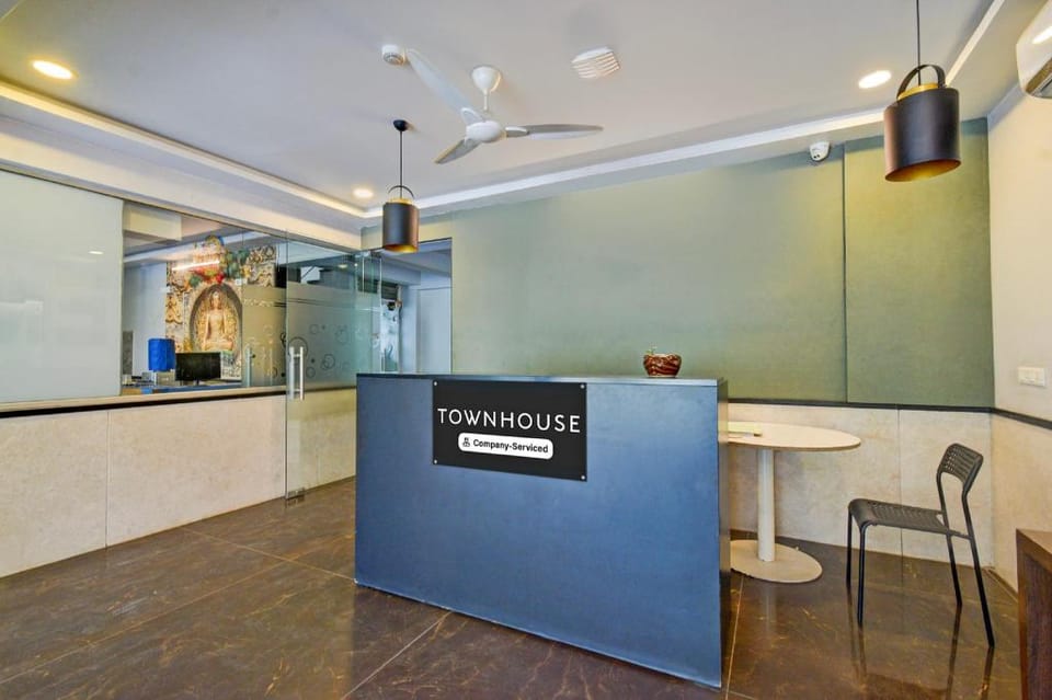 Super Townhouse Hi Tech City Hyderabad Hotel in Hyderabad