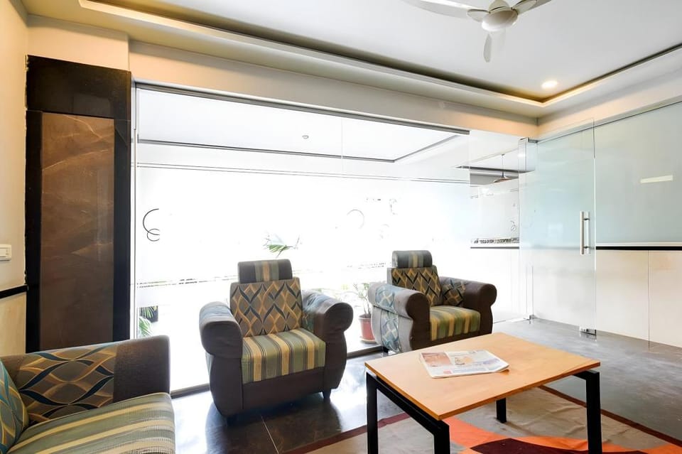Super Townhouse Hi Tech City Hyderabad Hotel in Hyderabad