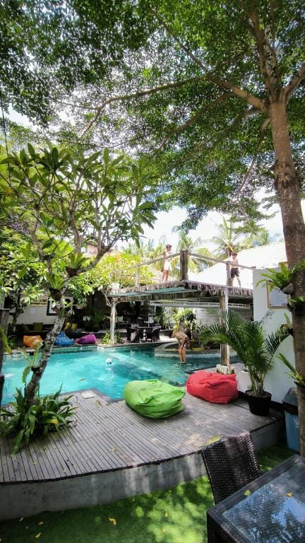 Good Cheer Hostel Hotel in Nusapenida