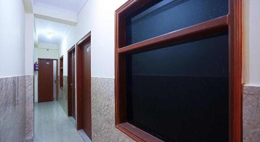 Hotel O Karan Residency Hotel in Delhi