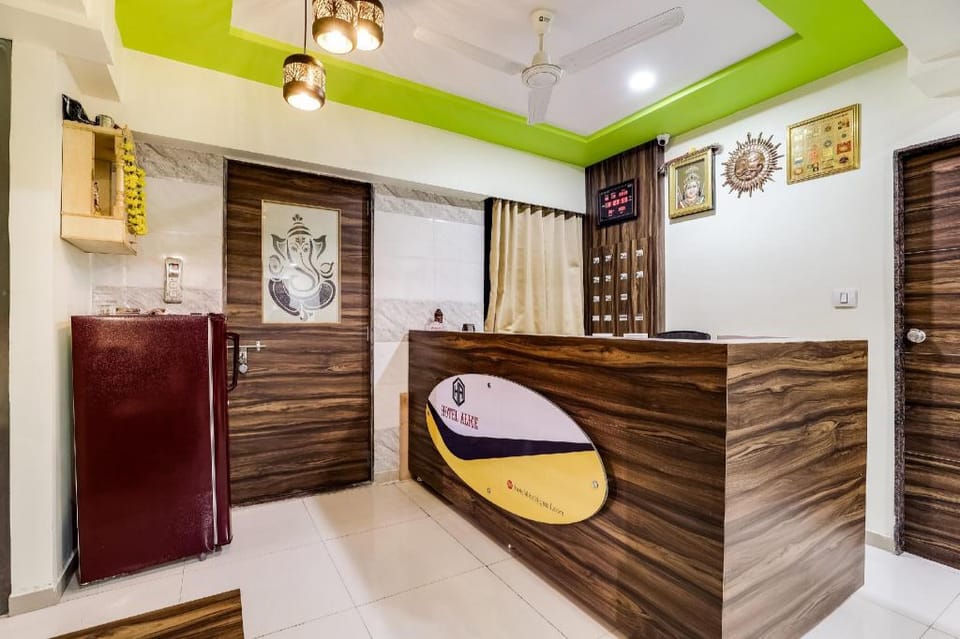 Super Hotel O Chandkheda Ahmedabad Hotel in Ahmedabad