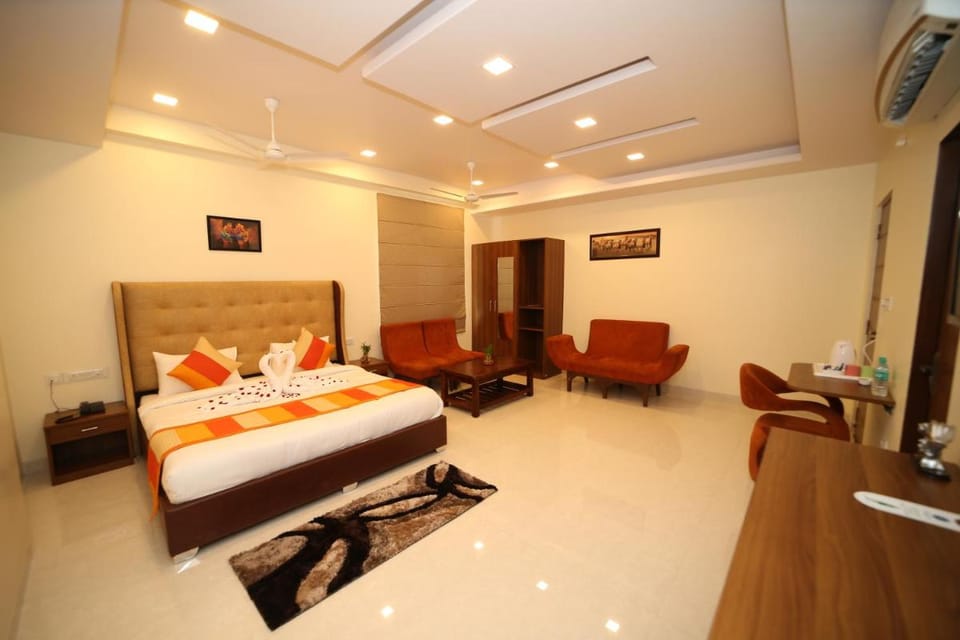 Hotel Myriad Inn Riad in Jaipur
