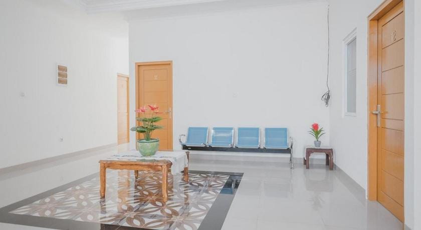 RedDoorz Syariah near Pahoman Lampung Bed and Breakfast in Indonesia