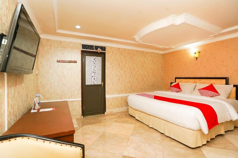 Istana Permata Dinoyo Hotel in Surabaya