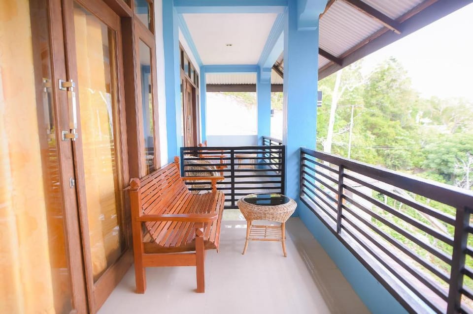 OYO 1498 Pak Har Bungalow Hotel in Indonesia