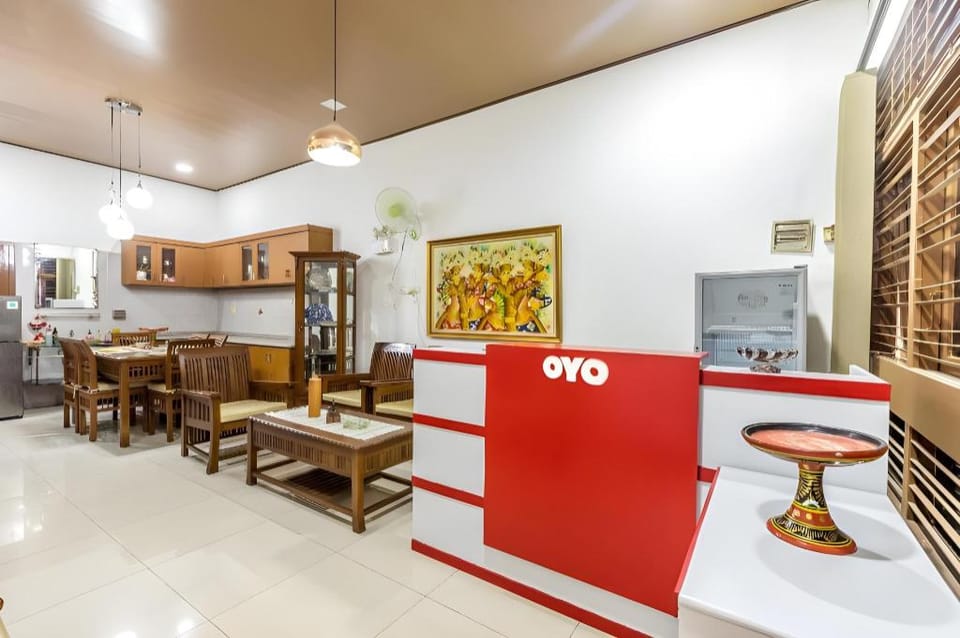 Super OYO 1487 Residence Khoe Hotel in Jakarta