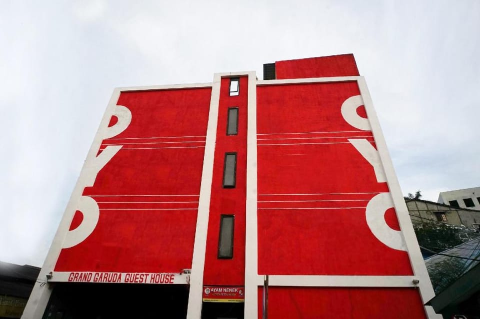 OYO 1272 Grand Garuda Guest House Hotel in Indonesia