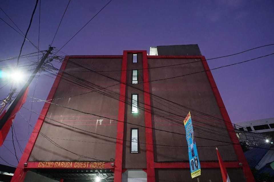 OYO 1272 Grand Garuda Guest House Hotel in Indonesia
