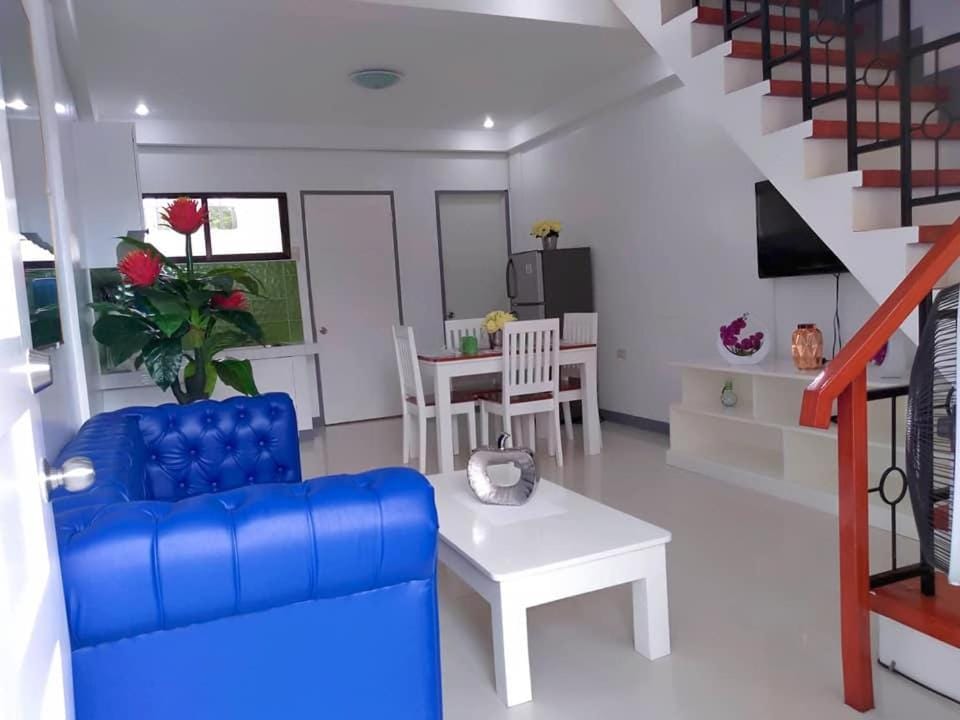 Diodeth's Holiday Apartments Vacation rental in Caraga
