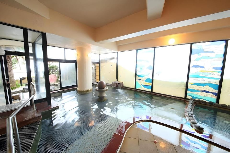 Ooedo-Onsen Monogatari Toi Marine Hotel Hotel in Shizuoka Prefecture