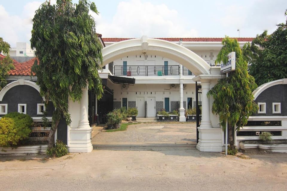 OYO 1456 Hotel Garuda Hotel in Indonesia