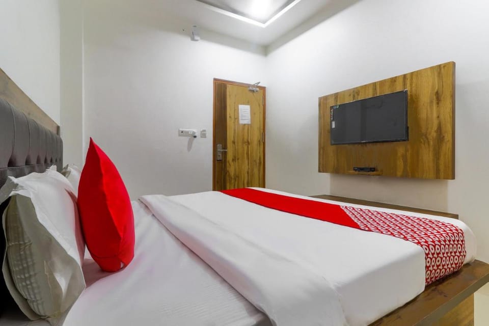 Hotel O Vrindravan Inn Hotel in Lucknow